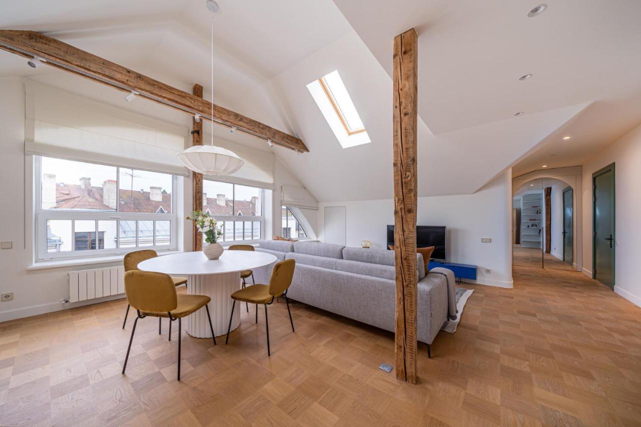Bright Designer Apartment In City Centre Riga Kültér fotó
